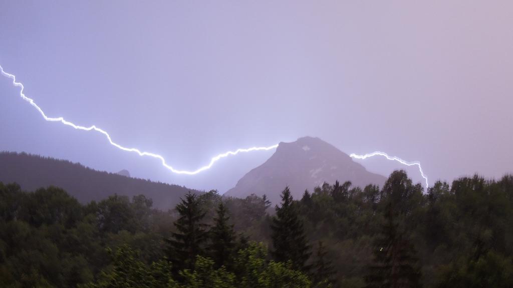 Appartamento Haus Alpengluehn Engedey Esterno foto